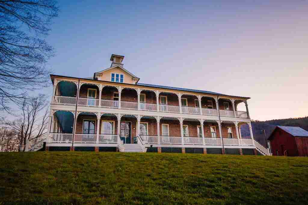 The Inn at Foster Falls