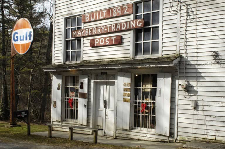 Front of Mayberry Trading Post with Gulf sign