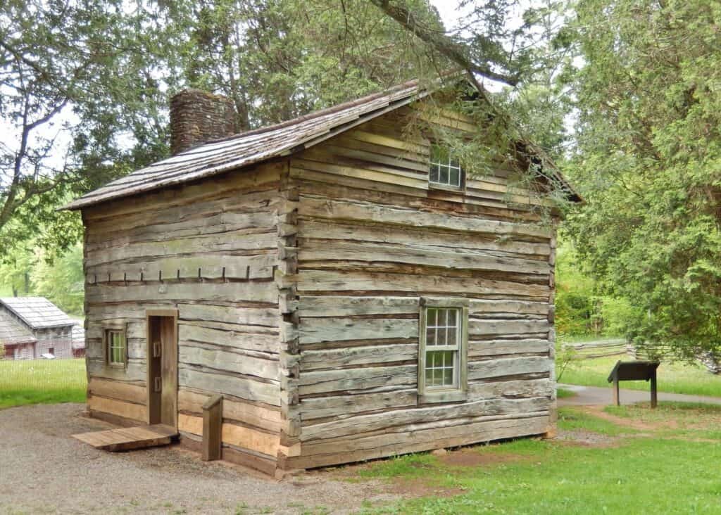 Matthews cabin at Mabry Mill showing how an Appalachian cabin chimney and log work reveal the builder’s skill and long-term plans.