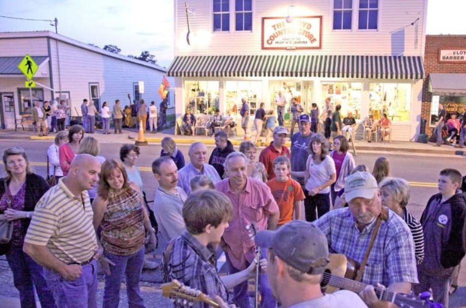 Crowd gathered outside the Floyd Country Store during Friday night in Floyd, Virginia